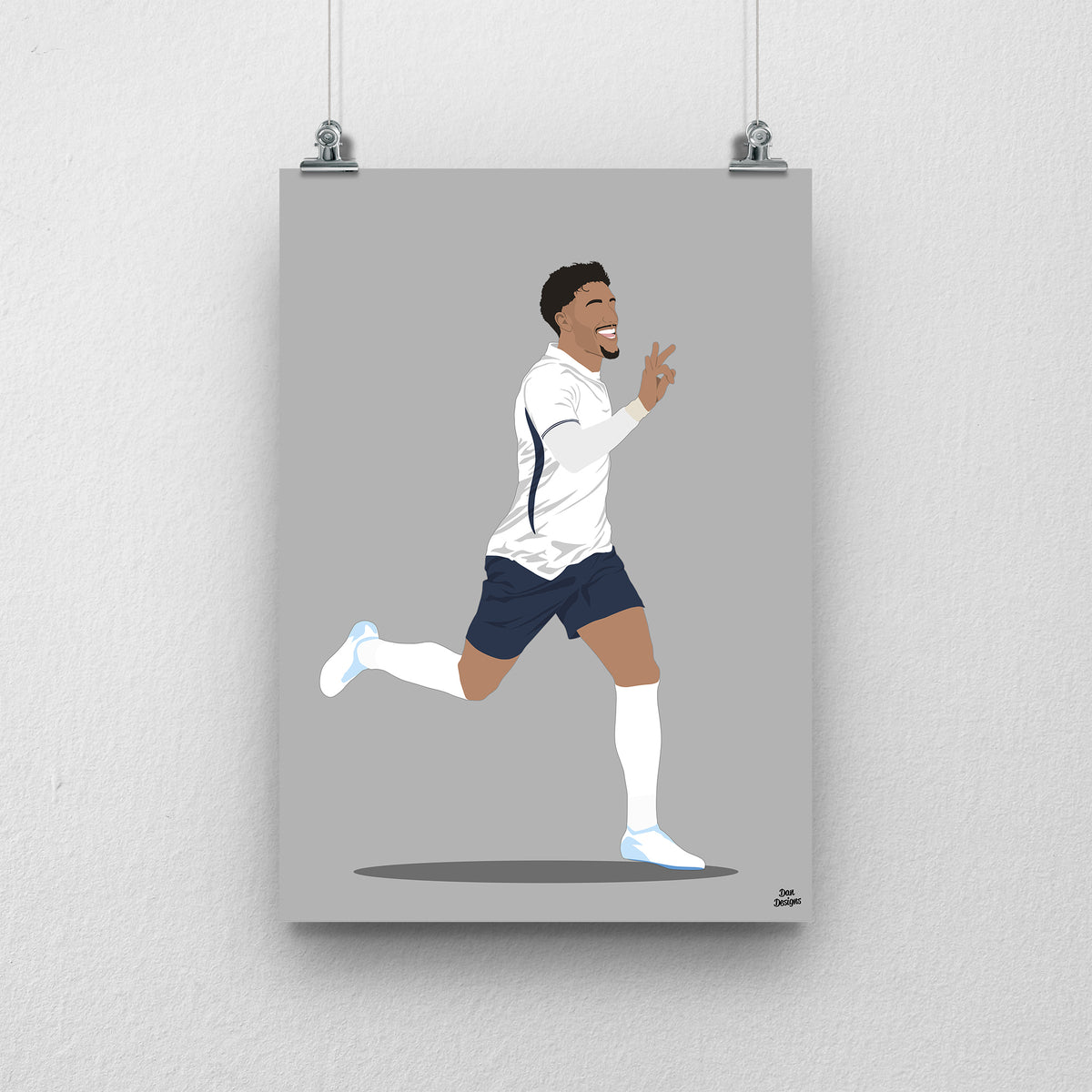 Omar Marmoush Tottenham art print, running with one hand raised in a white shirt and navy shorts, depicted for Tottenham, with a grey background.
