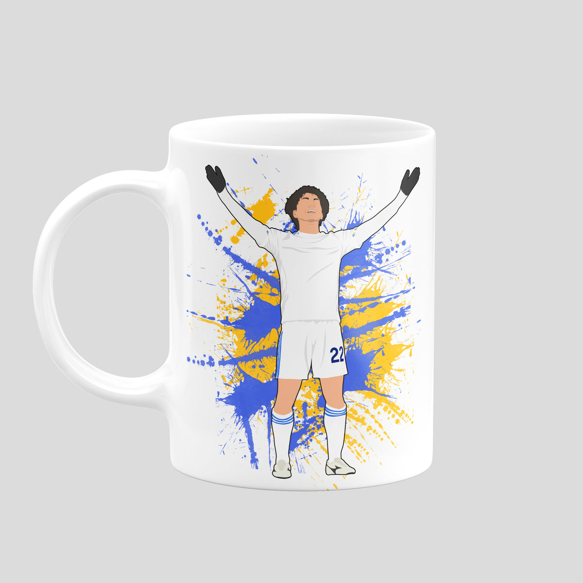 Ao Tanaka Leeds United mug with original football illustration